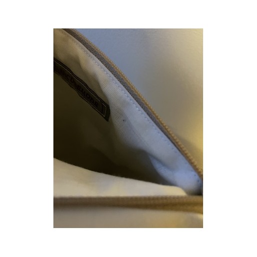Trousse carrée